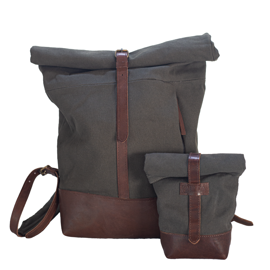 mochila y yerbera verde